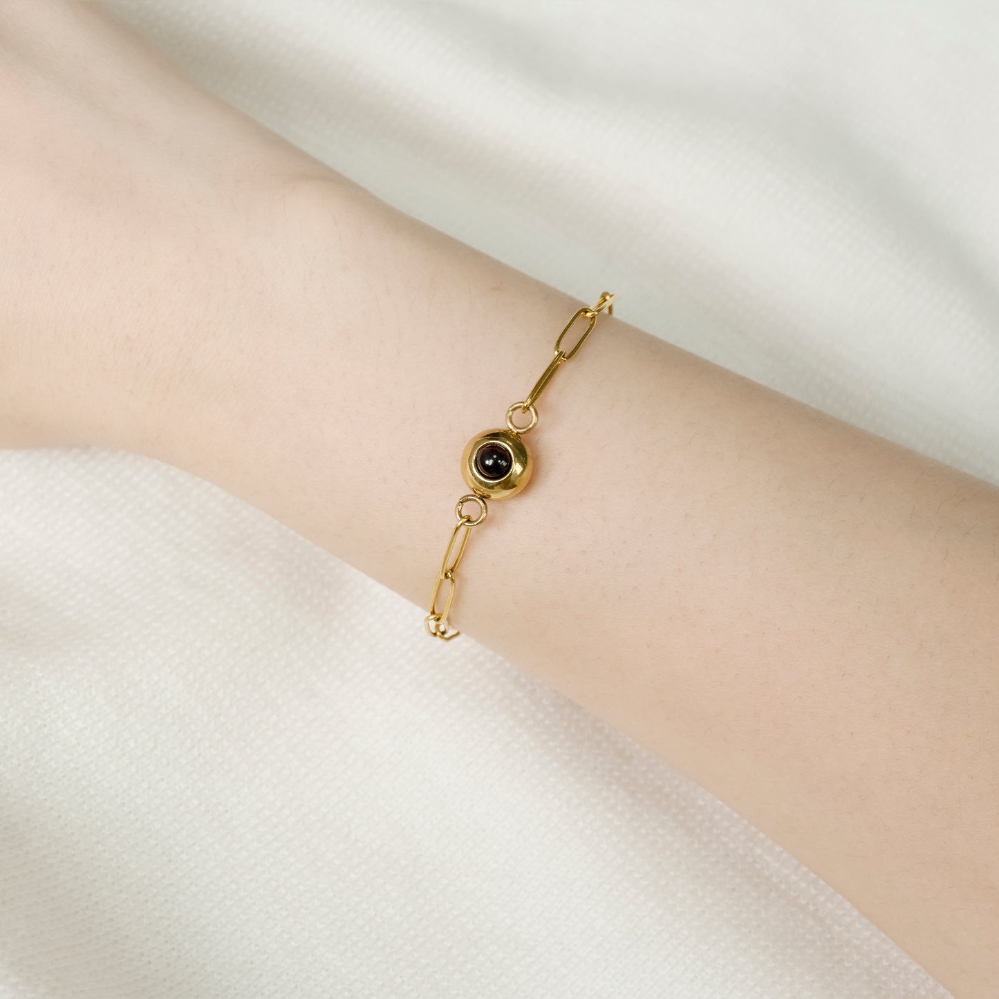 Elegant länkkedjearmband med projektionspärla
