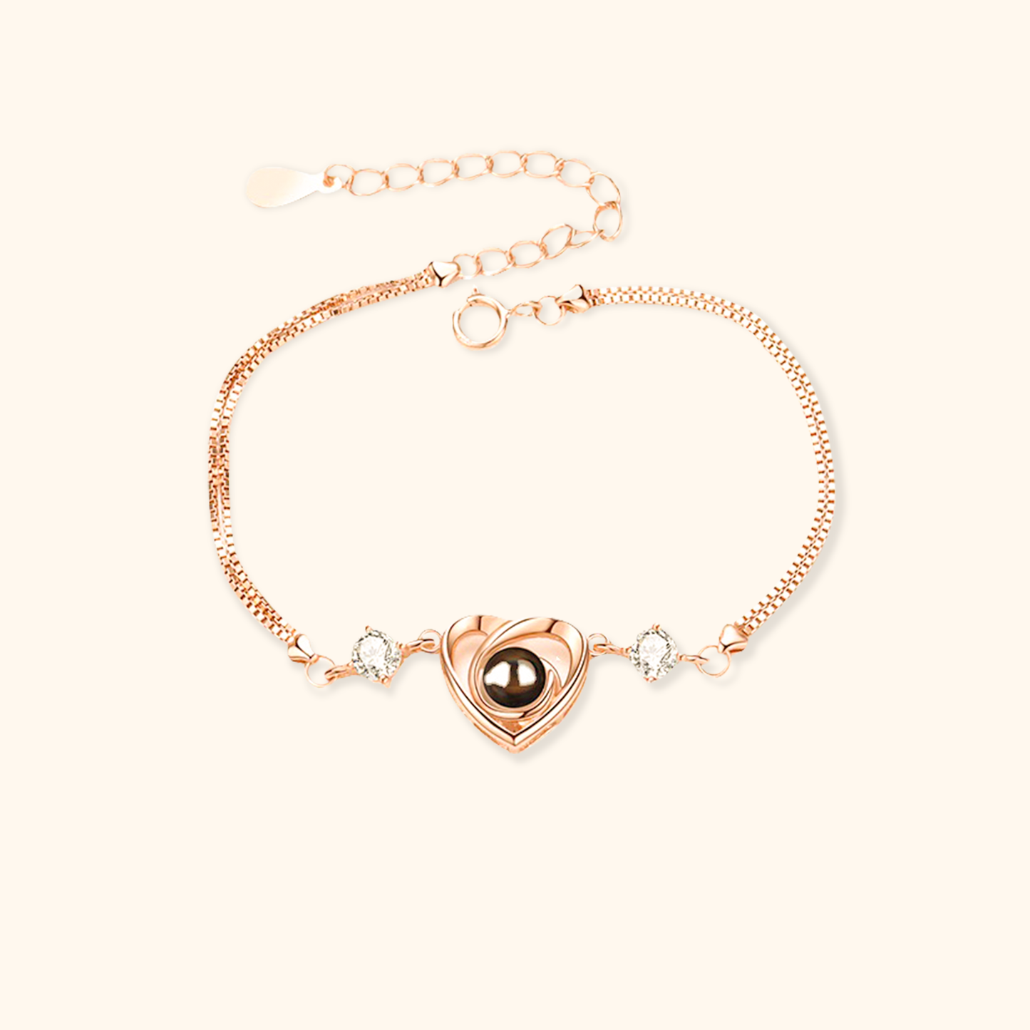 Elegant heart projection bracelet