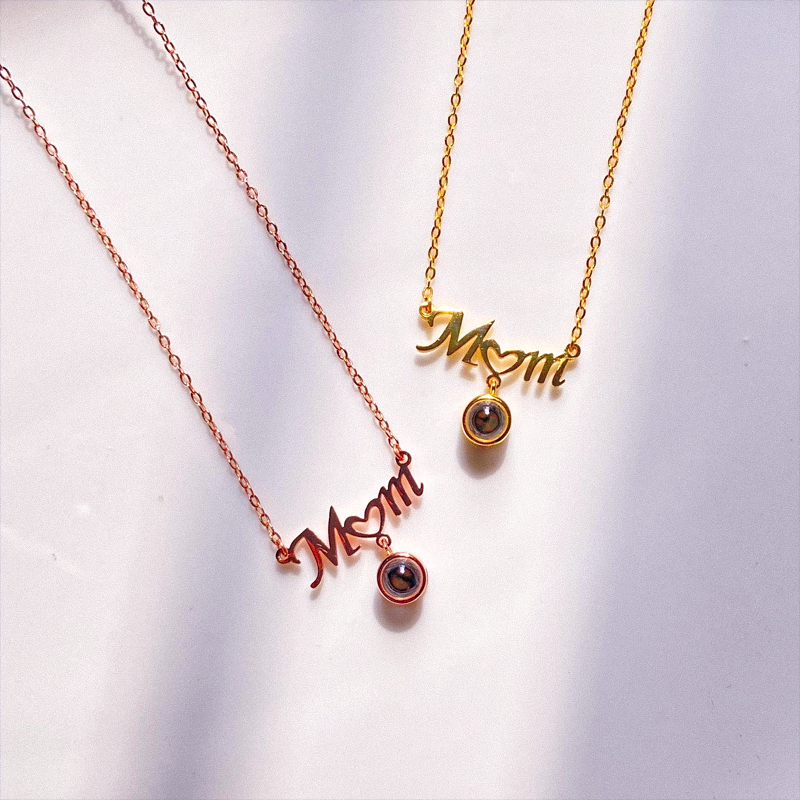 Mamma-halsband med Projektionsberlock