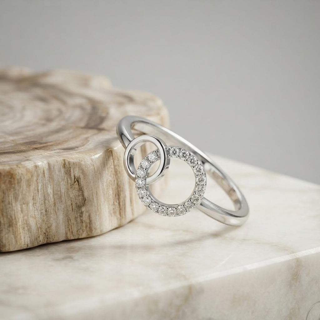 “Storasyster & Lillasyster” sammanflätad Ring