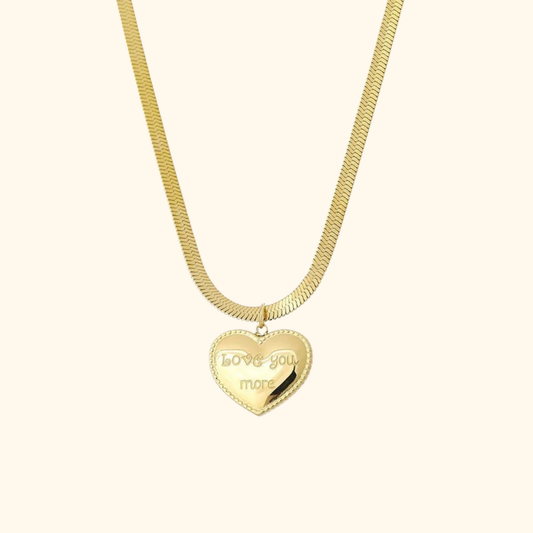 Love You More Hjärt Hänge Halsband