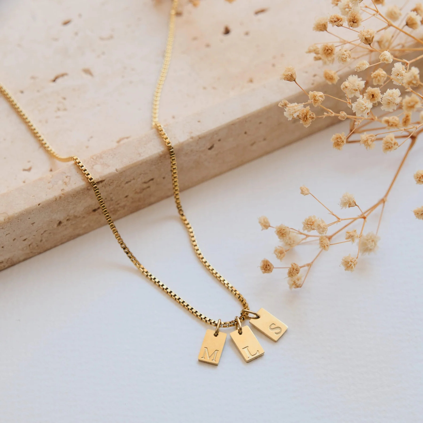 Personligt Initial Tag Halsband