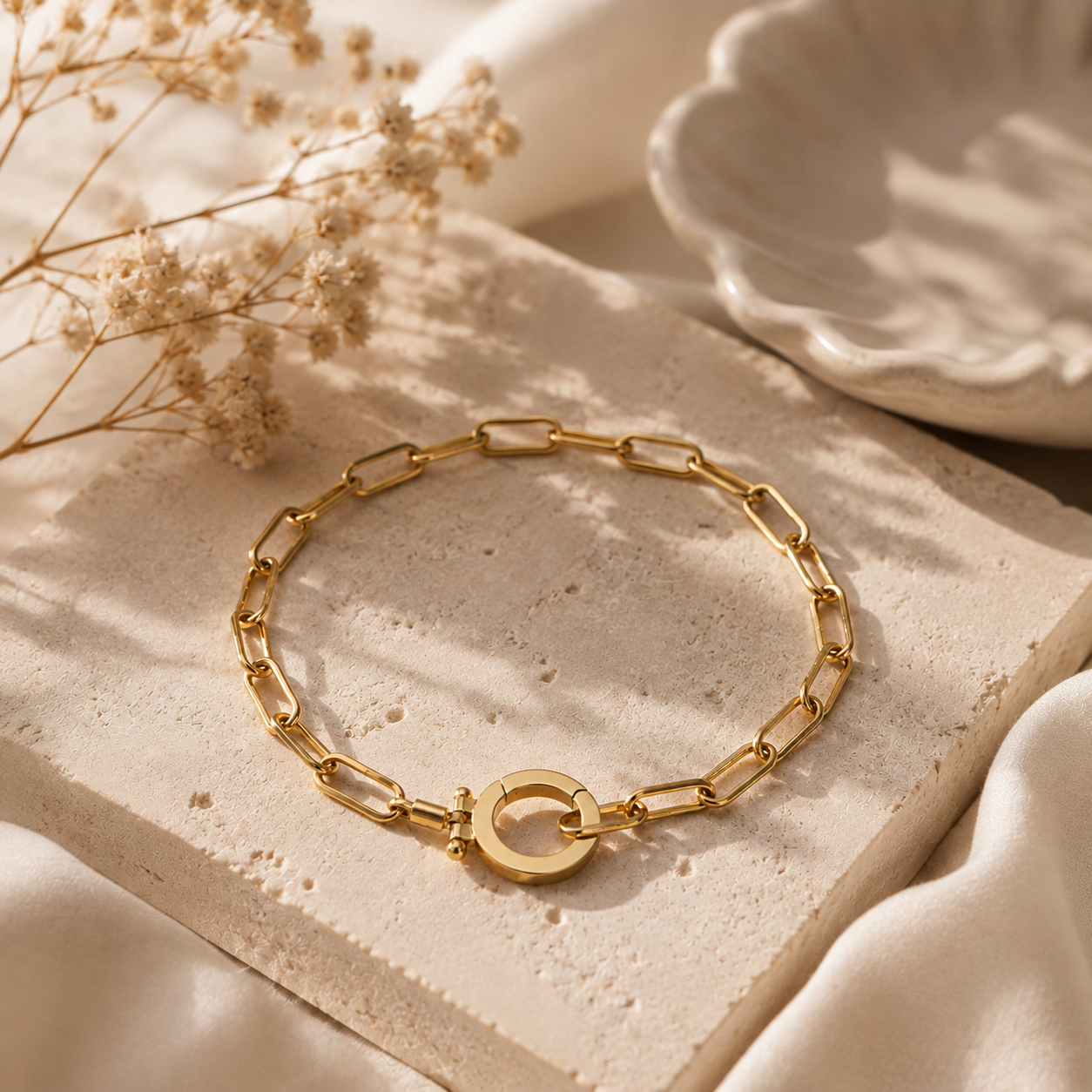 Elegant Paperclip Kedjearmband