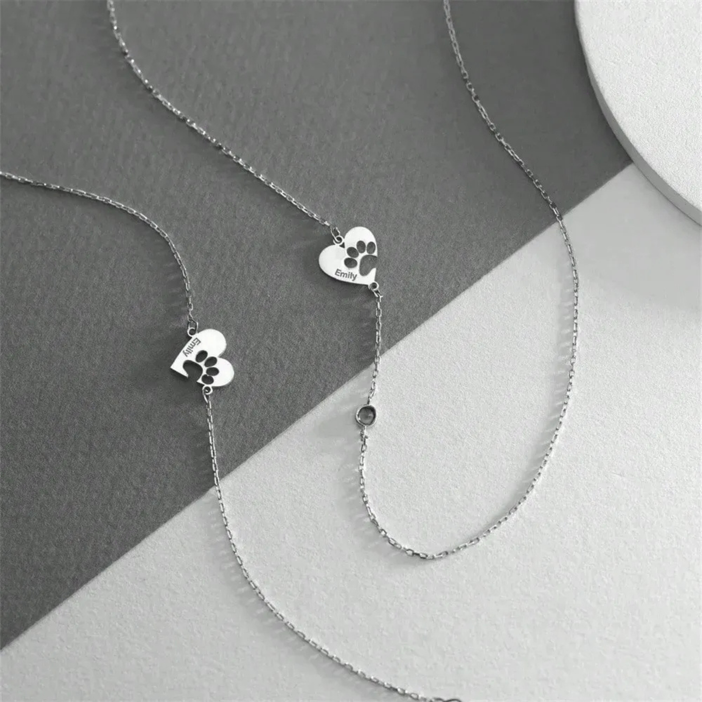 Tassavtryck Graverat Halsband