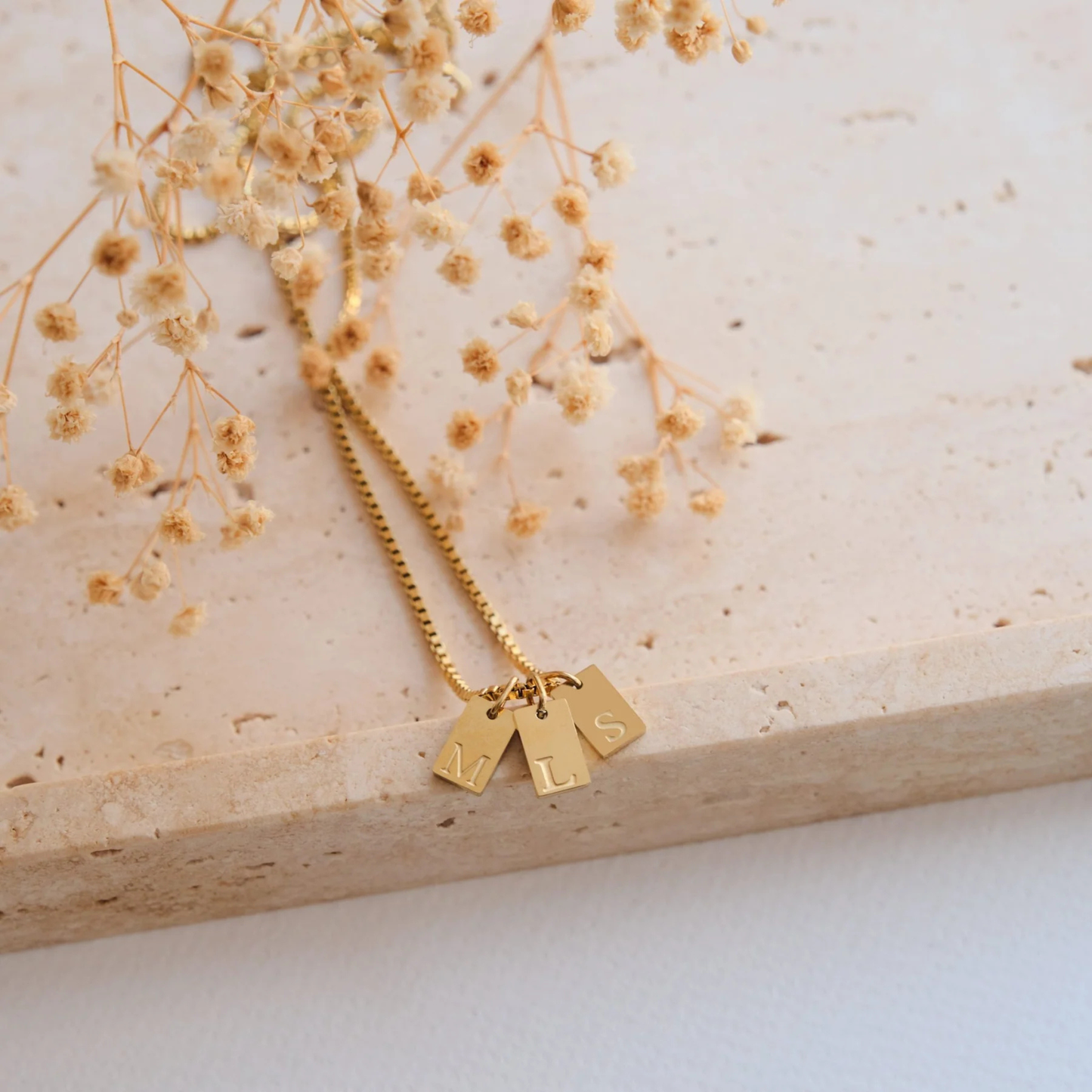 Personligt Initial Tag Halsband