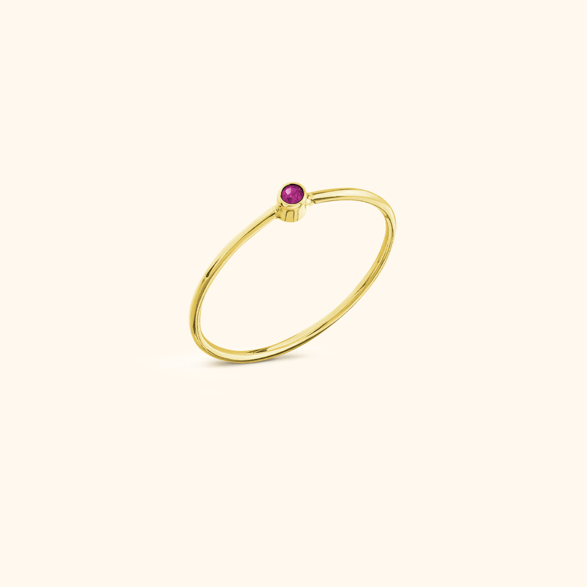 Gnistrande ring med månadssten