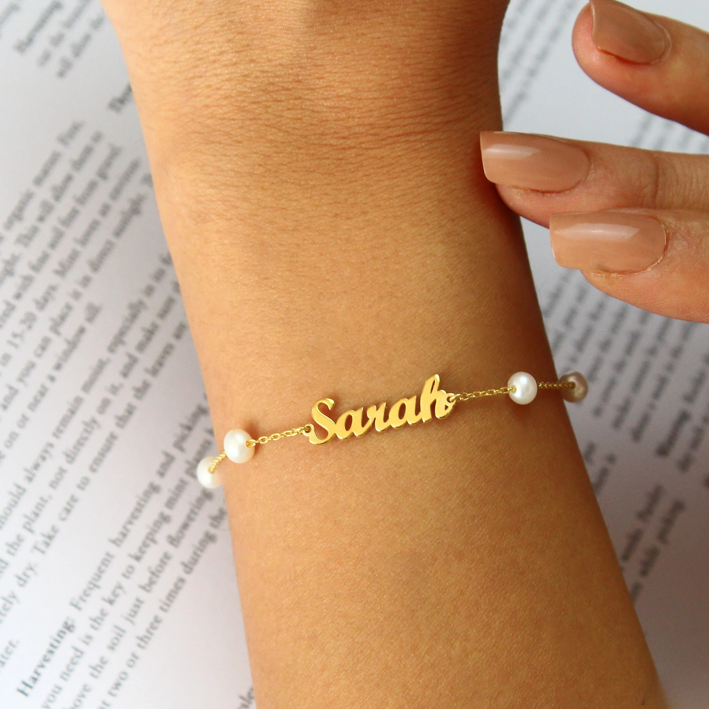 Personligt Dainty Pärl Namn Armband