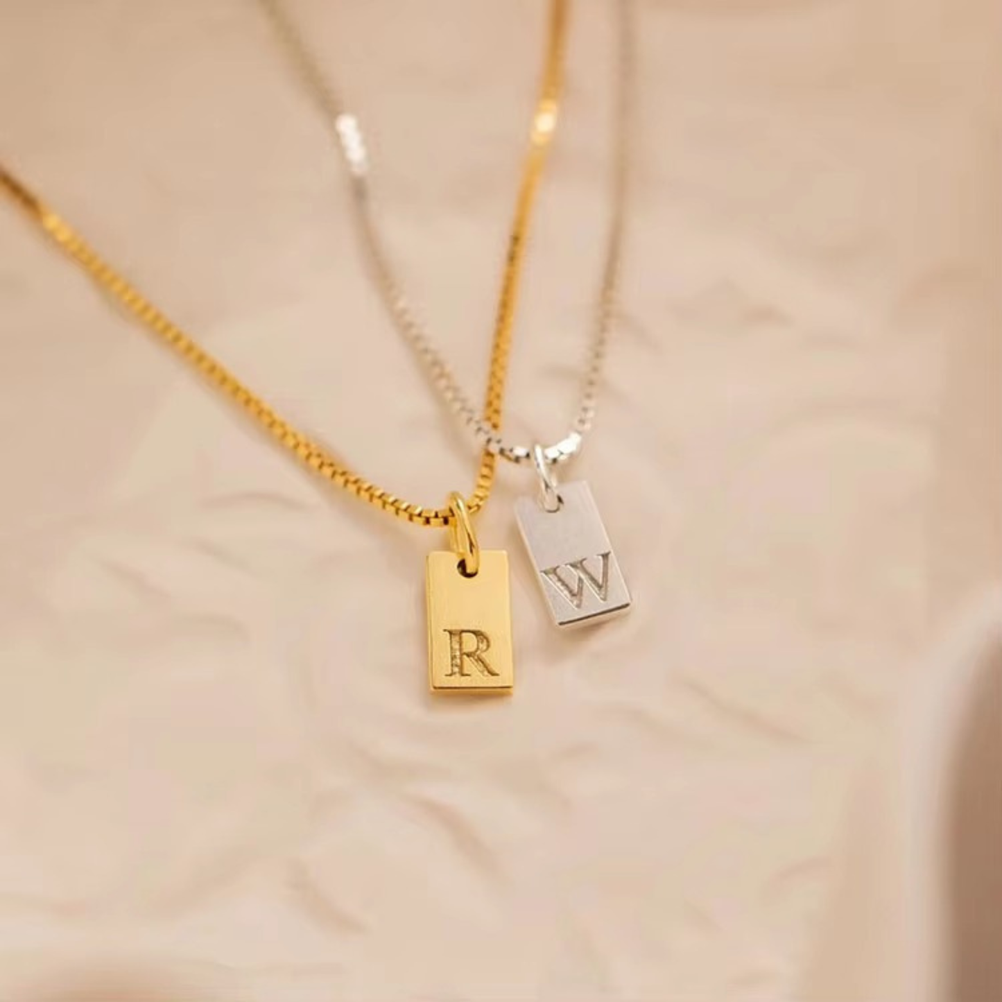 Personligt Initial Tag Halsband