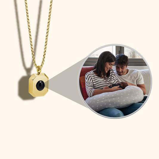 Vita Halsband med Projektionsberlock