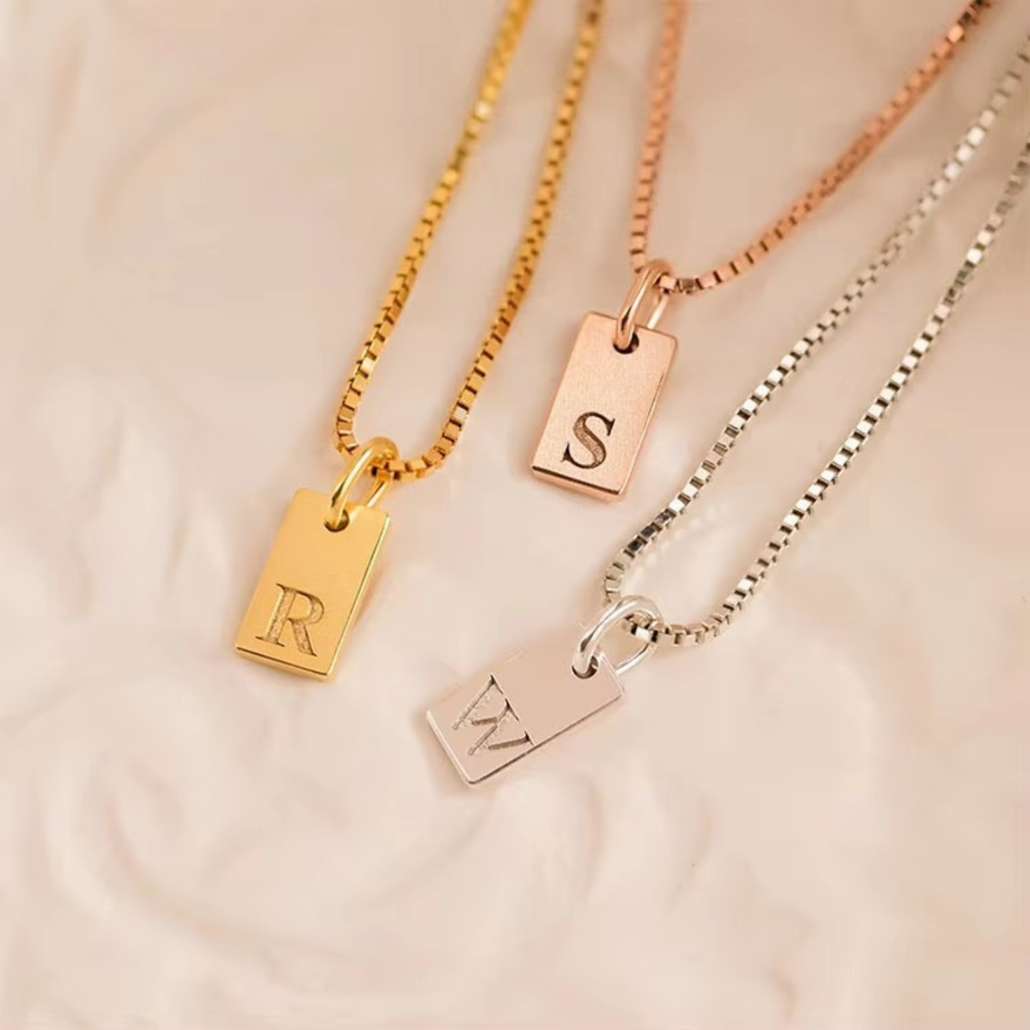 Personligt Initial Tag Halsband