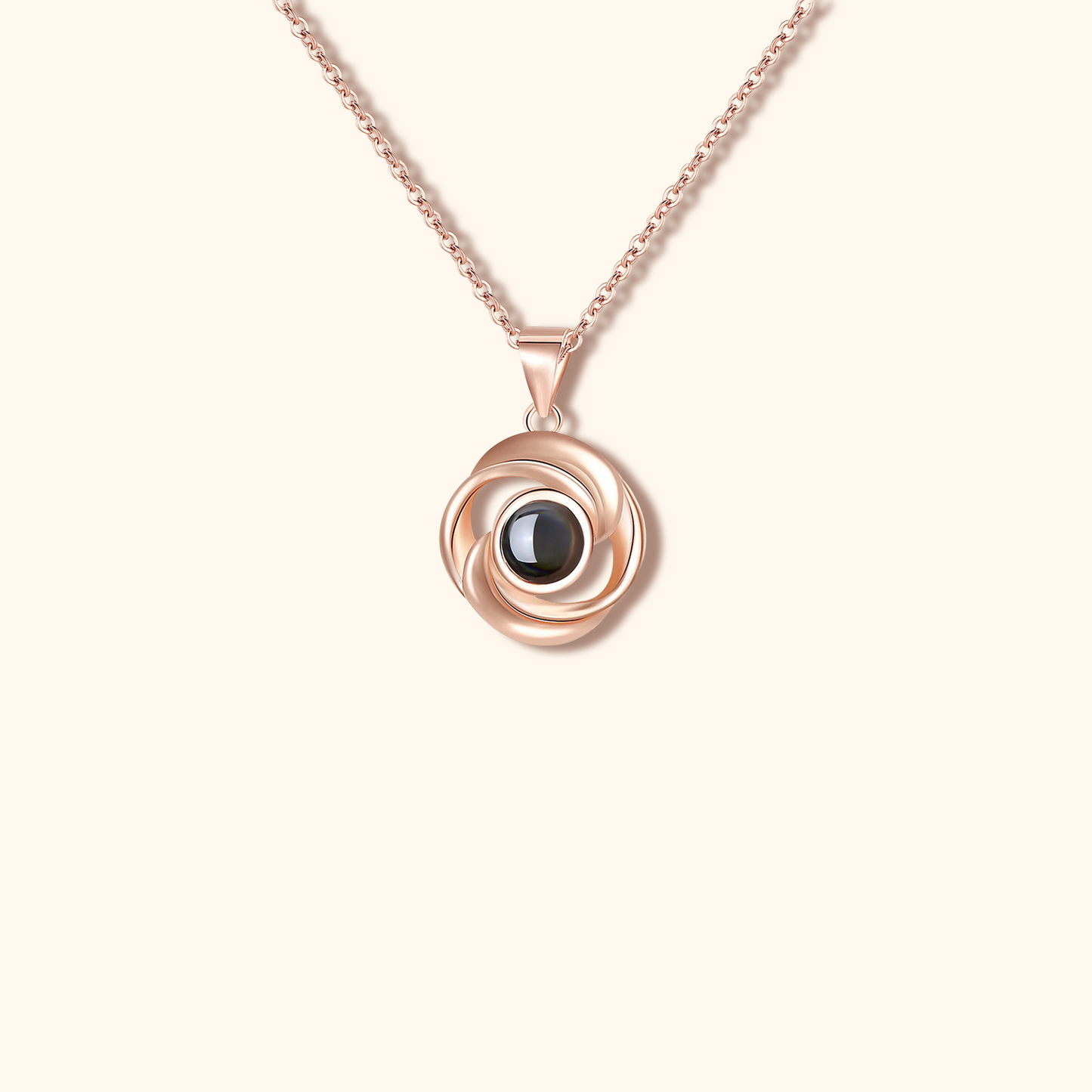 Virvelhalsband med Projektionsberlock