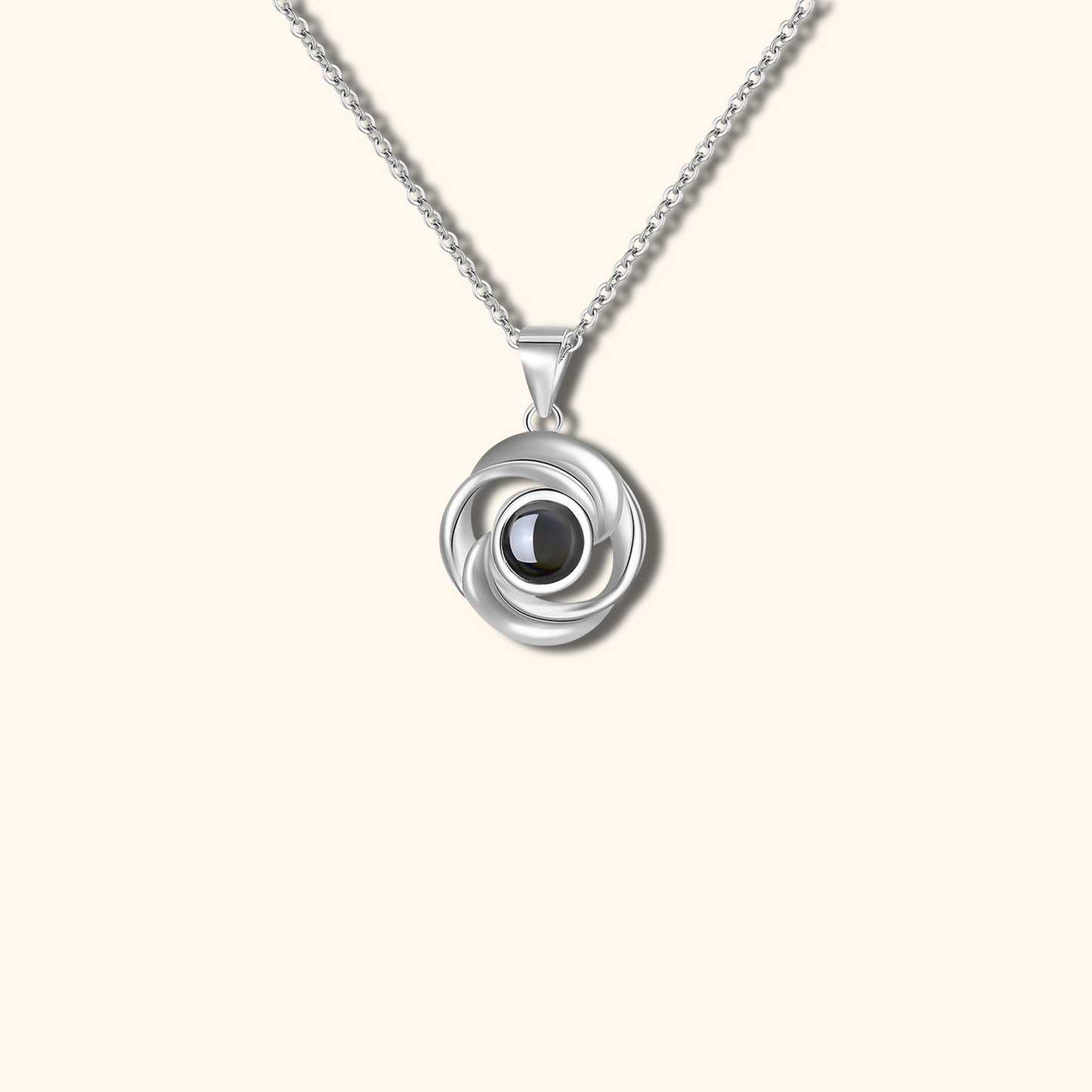 Virvelhalsband med Projektionsberlock