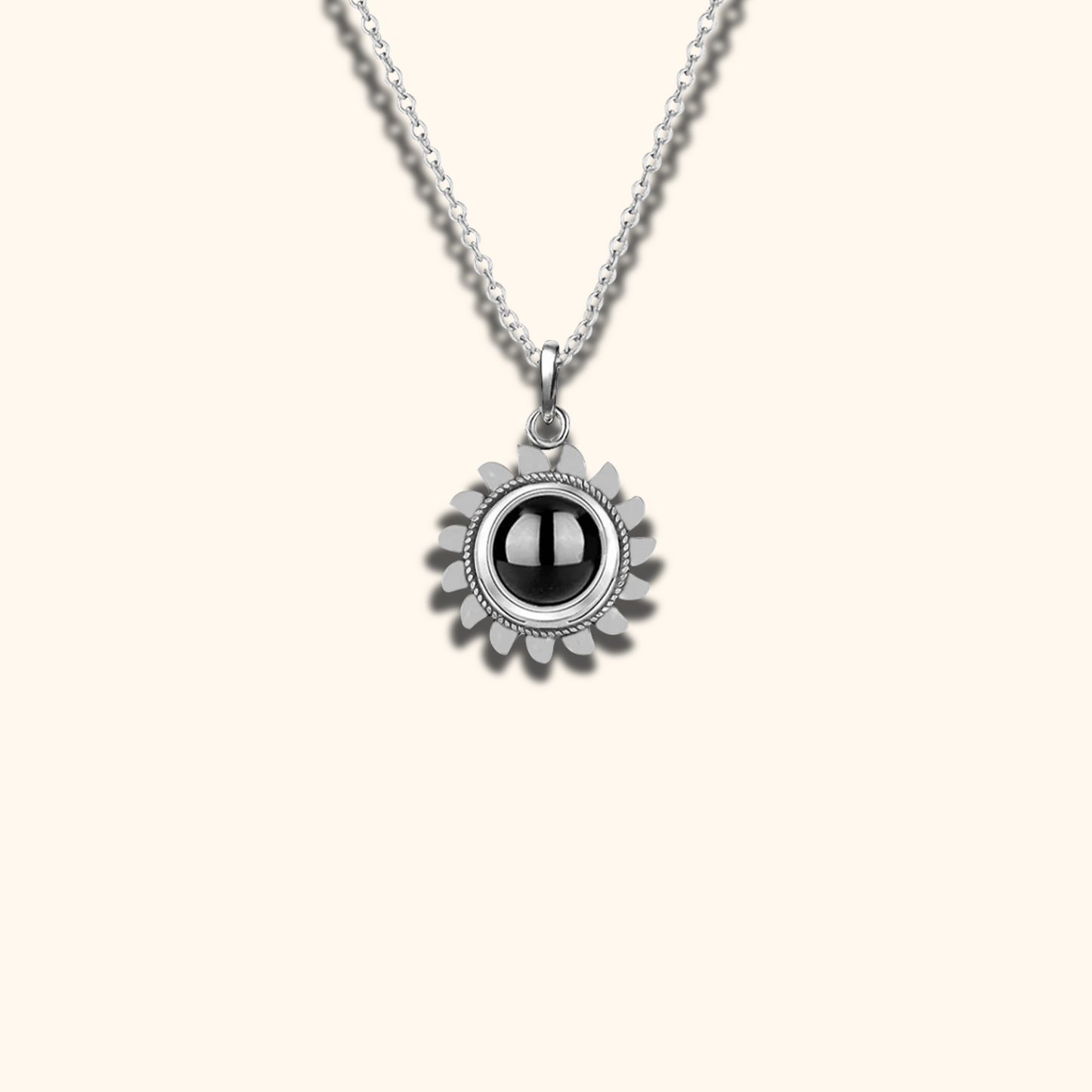Solhalsband med Projektionsberlock