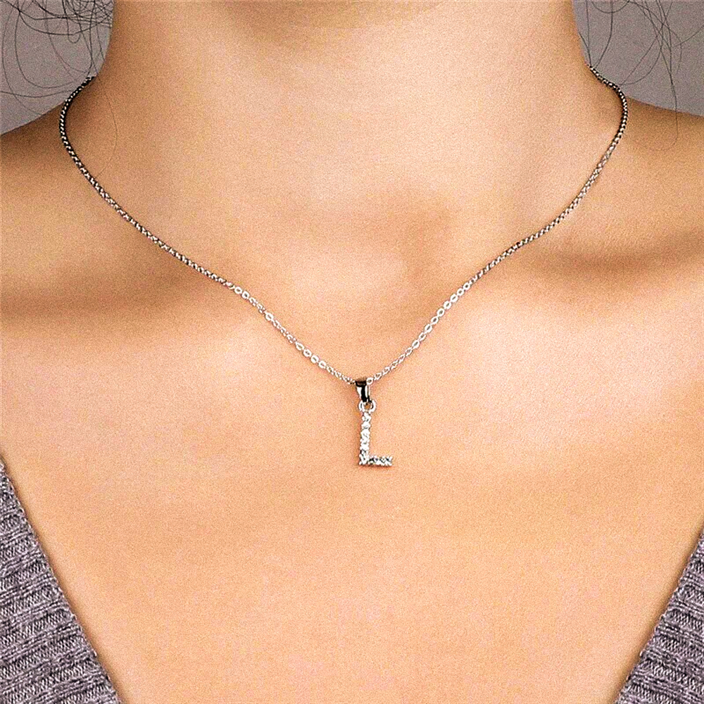 Kubiska Zirkonium Initialhalsband