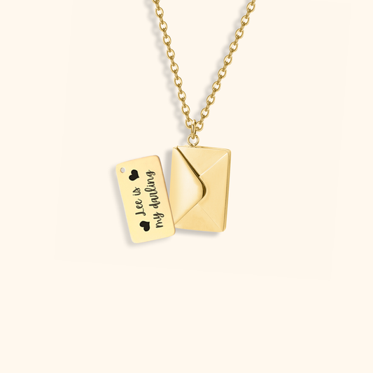 Skräddarsytt Halsband Med Kärleksbrev