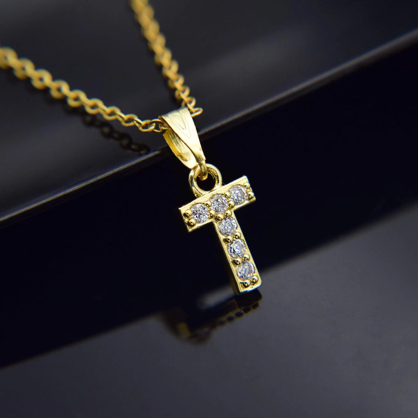 Kubiska Zirkonium Initialhalsband