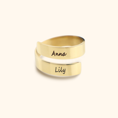 Elegant Ring med Två Namn