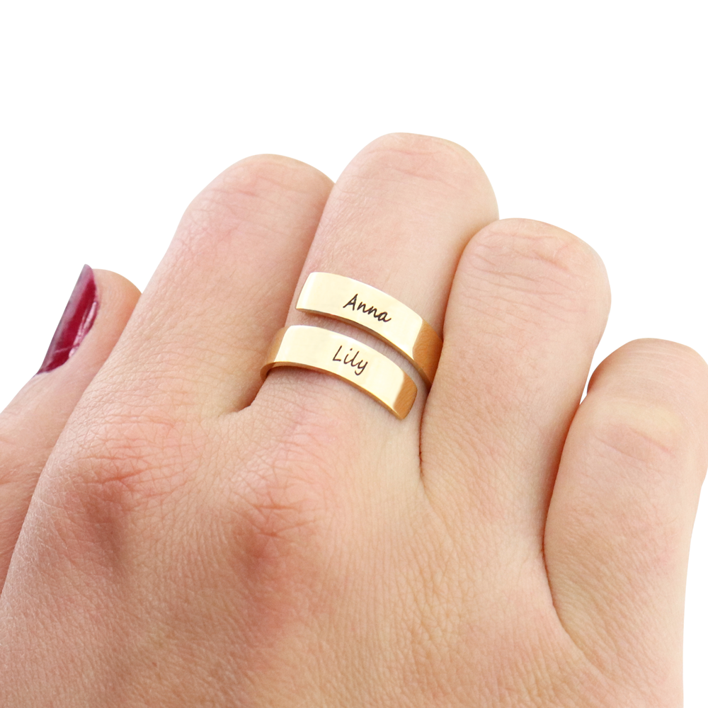 Elegant Ring med Två Namn