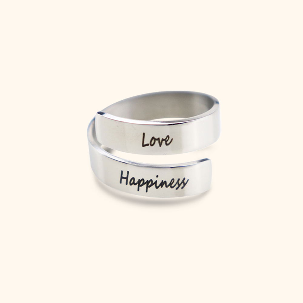 Elegant Ring med Två Namn